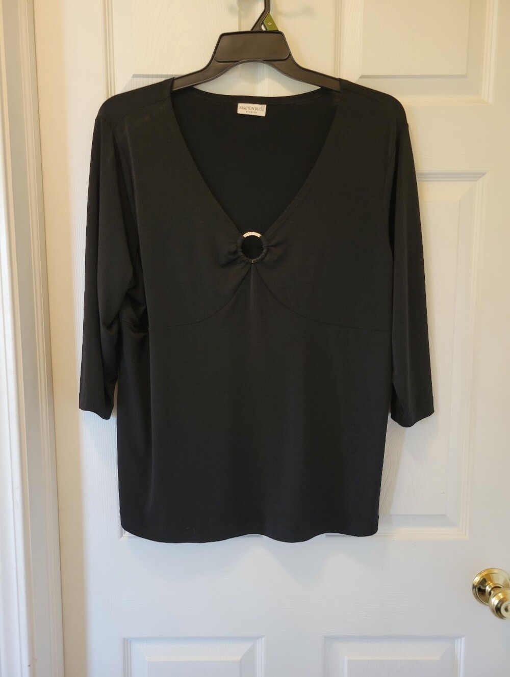 Womens V-neck Stretch Top